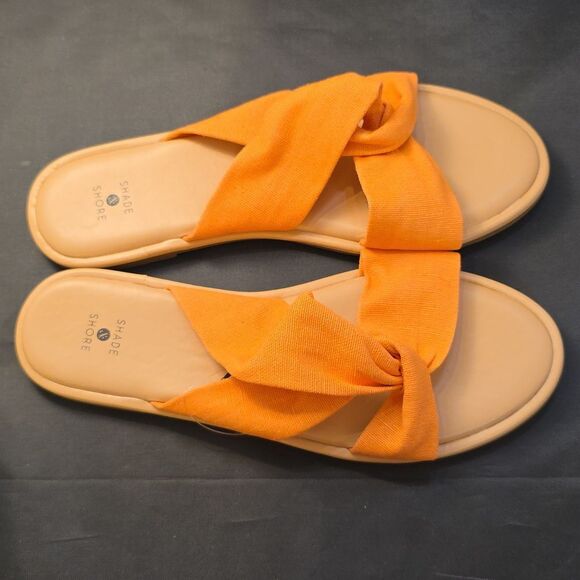 BRAND NEW SHADE& SHORE CRISSCROSS SLIDE SANDAL. G1 - Picture 5 of 14